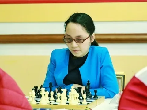 Phạm Thị Hương tỏa sáng ý chí Việt Nam trên bàn cờ thế giới