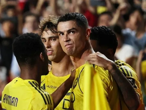 Cristiano Ronaldo từng vỡ mộng chuyển đến thi đấu tại Bundesliga