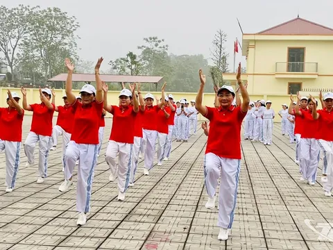 Người cao tuổi Thái Nguyên sống vui khỏe nhờ thể dục dưỡng sinh