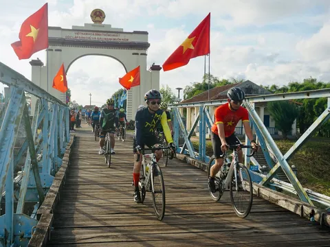 Sôi nổi phong trào đạp xe của người cao tuổi Quảng Trị
