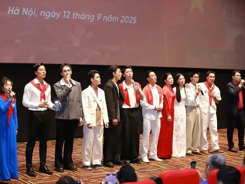 "Sinh hoạt Chính trị, giáo dục lý tưởng cách mạng cho đoàn viên, thanh niên thông qua phim truyện điện ảnh Mưa đỏ"