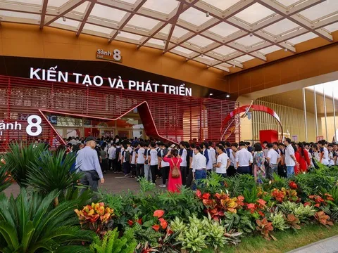 Triển lãm "80 năm hành trình Độc lập - Tự do - Hạnh phúc" đón 1,3 triệu lượt khách trong ngày 13/9