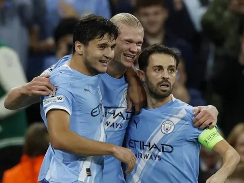 Haaland tỏa sáng giúp Man City nhấn chìm Napoli ở Champions League