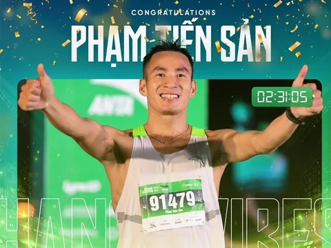 Phạm Tiến Sản tham dự Giải Berlin Marathon 2025