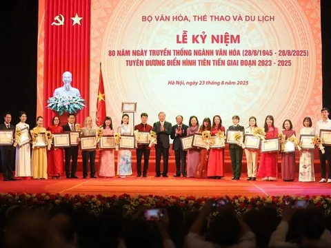 Phong trào thi đua yêu nước tạo khí thế mới, động lực mới, là đòn bẩy thực hiện thắng lợi các nhiệm vụ chính trị của ngành Văn hóa, Thể thao và Du lịch