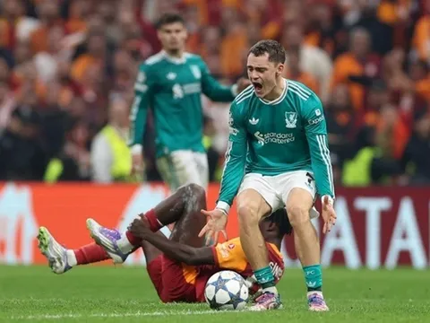 Liverpool thua sốc ở vòng phân hạng Champions League
