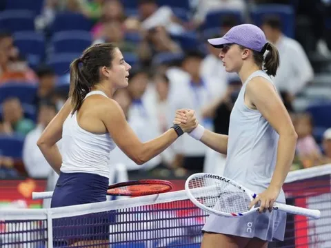 Vượt qua Swiatek, Navarro vào tứ kết China Open 2025