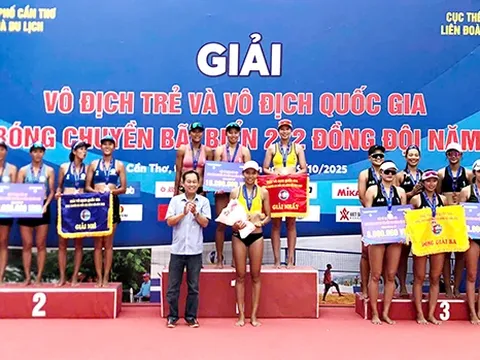 Nam Khánh Hòa 1 và nữ Cần Thơ 1 vô địch Giải Bóng chuyền bãi biển 2x2 đồng đội quốc gia 2025