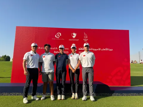 Đội tuyển golf Việt Nam giành 2 huy chương bạc tại Đại hội Thể thao Trẻ châu Á 2025