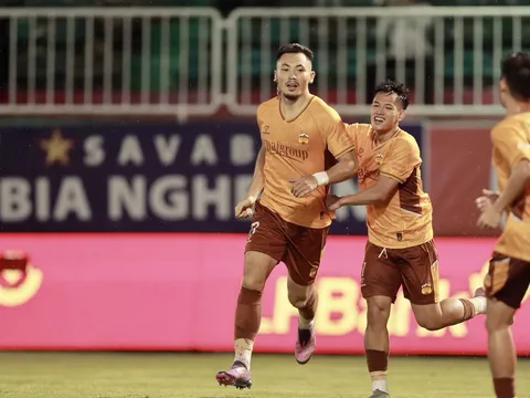 Vòng 8 V.League 2025-2026: Hoàng Anh Gia Lai và Thanh Hóa thắng trận đầu tiên