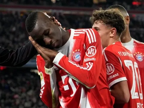 Nicolas Jackson lập công trong ngày Bayern Munich lập kỷ lục