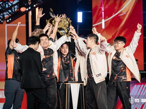 FPT Flash đăng quang ngôi vô địch Đấu Trường Danh Vọng Mùa Đông 2025