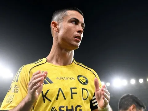 Ronaldo bác bỏ ý kiến Messi hay hơn mình