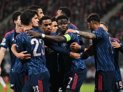 Arsenal thắng trận thứ 10 liên tiếp, thần đồng Max Dowman lập kỷ lục