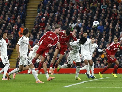 Liverpool hạ gục Real Madrid trên sân nhà Anfield