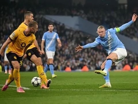 Erling Haaland thiết lập kỷ lục sau chiến thắng đậm của Man City