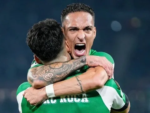 Antony liên tục tỏa sáng, Crystal Palace lập cột mốc lịch sử tại Conference League