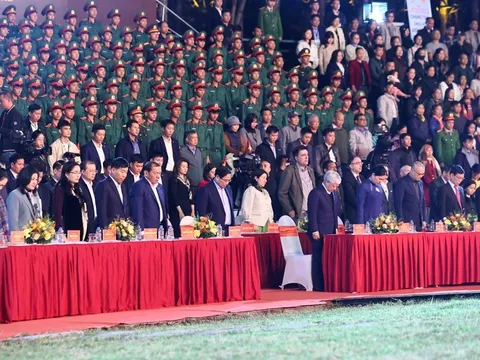 Tuần Đại đoàn kết các dân tộc - Di sản Văn hóa Việt Nam: Đoàn kết một lòng - Hướng về Miền Trung