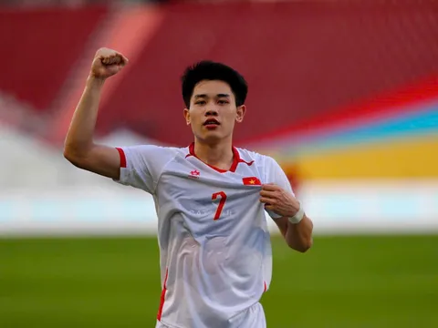Đình Bắc là nhân vật trung tâm trong chiến thắng đầu tiên của U22 Việt Nam tại SEA Games 33