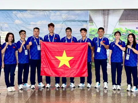 Đội tuyển cầu lông Việt Nam lên đường sang Thái Lan tham dự SEA Games 33