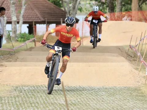 SEA Games 33: Cua-rơ Bùi Văn Nhất và Chảo Ông Lủ Phim không lọt vào chung kết Xe đạp địa hình băng đồng nam