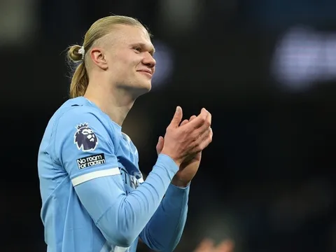 Man City đáng sợ trở lại, Haaland chạm mốc 103 bàn