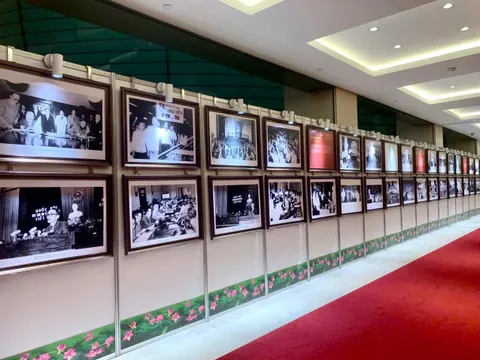 Triển lãm "80 năm Quốc hội Việt Nam đồng hành cùng dân tộc"