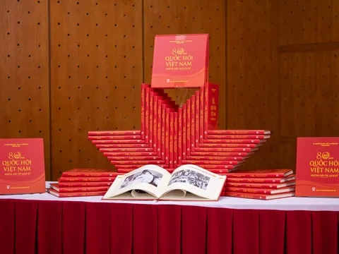 Lễ giới thiệu cuốn sách “80 năm Quốc hội Việt Nam - Những dấu ấn lịch sử”