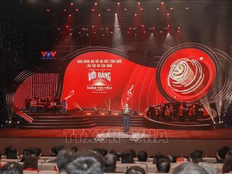Khẳng định niềm tin son sắt với Đảng qua ngôn ngữ văn hóa nghệ thuật