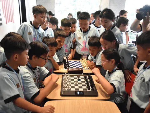 Giải cờ Vua trí tuệ và yêu thương 2026: Trải nghiệm khó quên của các em có hoàn cảnh đặc biệt