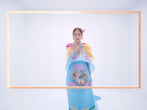 Hoàng Thùy Linh đạt thành tích ấn tượng với MV Rực rỡ 30