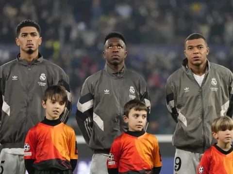 Huấn luyện viên Jurgen Klopp khiến Real Madrid vỡ mộng, Mbappe bảo vệ đồng đội