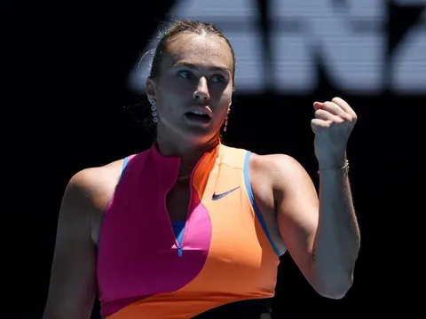 Sabalenka, Gauff thắng nhọc tại Australia Open 2026