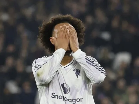 Chelsea và Man United cùng bị cầm hòa ở vòng 26 Premier League