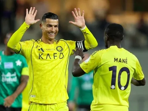 Cristiano Ronaldo bùng nổ với chuỗi bàn thắng, thiết lập thêm kỷ lục