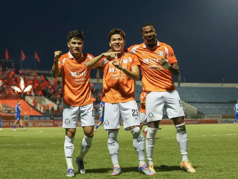 Vòng 14 V.League 2025-2026: Công An Hà Nội bỏ xa phần còn lại, SHB Đà Nẵng thắp sáng hy vọng trụ hạng