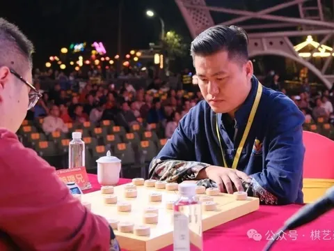 Giải cờ Tướng Ngũ Dương Bôi 2026: Lại Lý Huynh xuất sắc vào chung kết