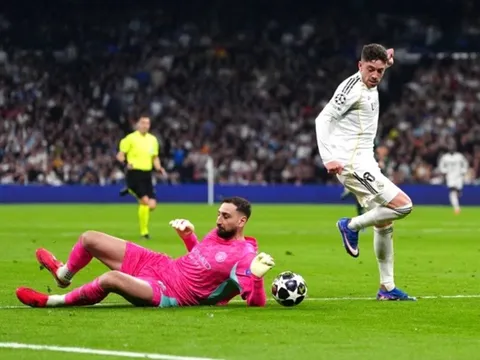 Vòng 1/8 Champions League: Real Madrid "nhấn chìm" Man City ở lượt đi