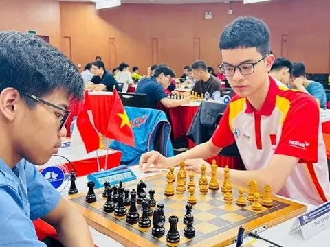 Kỳ thủ Bành Gia Huy, Lương Phương Hạnh đăng quang nội dung cờ tiêu chuẩn