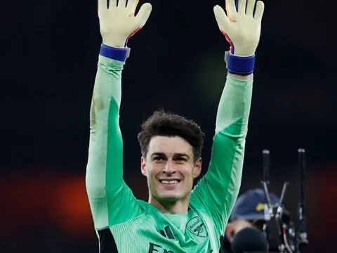 Thủ môn Kepa khiến Arsenal đau đầu