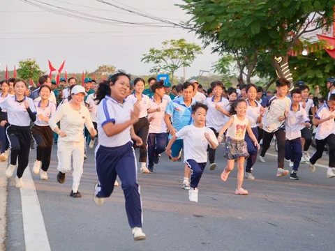 Phường Ba Ngòi phát động Ngày chạy Olympic vì sức khỏe toàn dân - Vì an ninh Tổ quốc năm 2026
