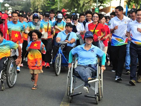 Hơn 1.000 người tham gia chạy bộ hưởng ứng chào mừng Đại hội Thể dục thể thao TP.HCM