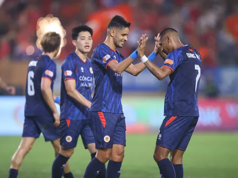 Vòng 17 V.League 2025-2026: Công an Hà Nội hủy diệt SHB Đà Nẵng, Hà Nội FC “sảy chân” tại Lạch Tray