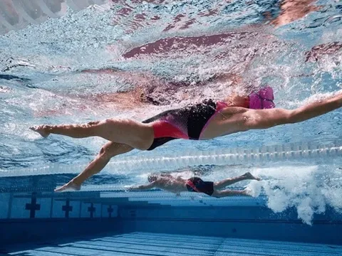 Bạn Ninh Sơn - ở Thanh Hóa hỏi: Vào mùa Hè nên lựa chọn môn thể thao nào tập luyện cho phù hợp?