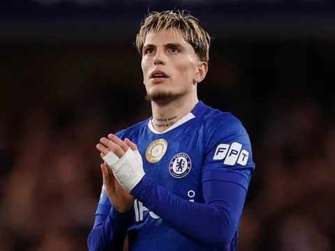 Chelsea chốt giá bán Alejandro Garnacho