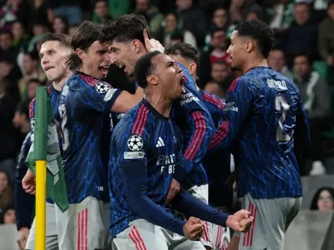 Arsenal giúp Premier League có thêm suất dự Champions League