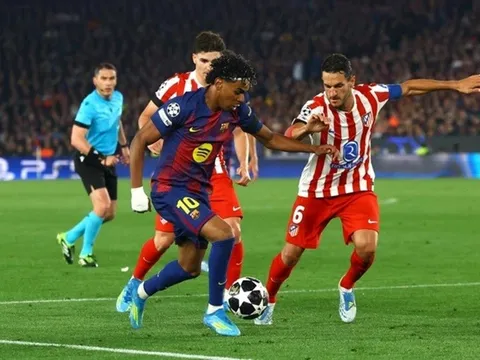 Barcelona gục ngã trước Atletico Madrid ở lượt đi tứ kết Champions League