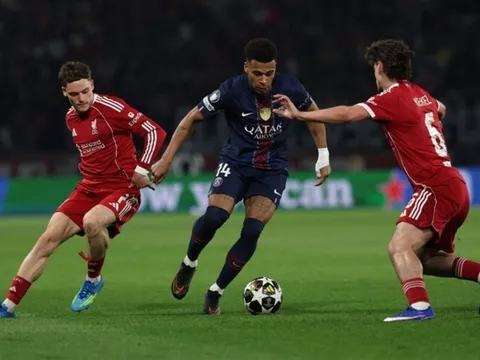 PSG đánh bại Liverpool ở lượt đi tứ kết Champions League