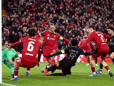 PSG "đá văng" Liverpool khỏi Champions League, lập kỷ lục ấn tượng