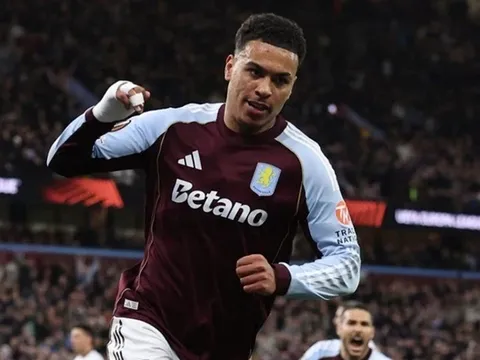 Aston Villa đụng Nottingham ở Bán kết Europa League